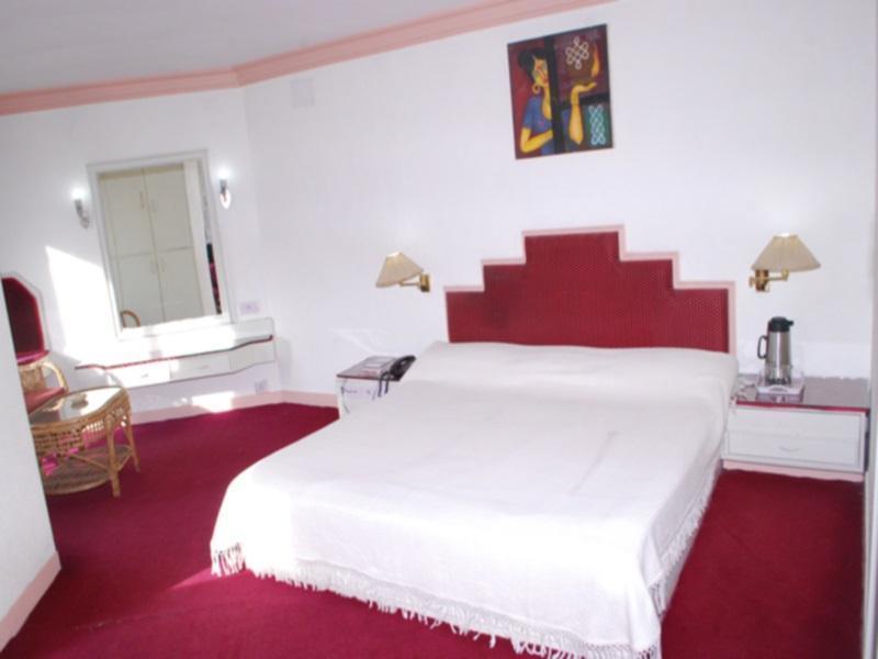 Goldan Parks Inn Kodaikanal Buitenkant foto